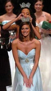 Miss Azalea Festival