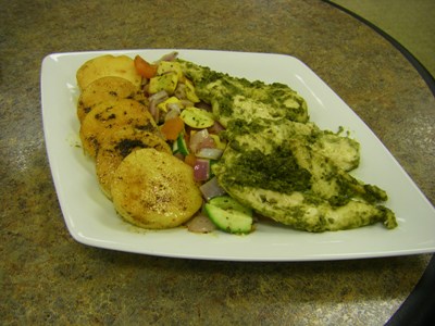 Chicken Pesto Plate
