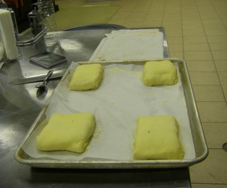 Salmon pastry puff