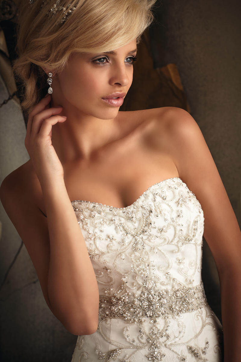 Mori Lee 1920