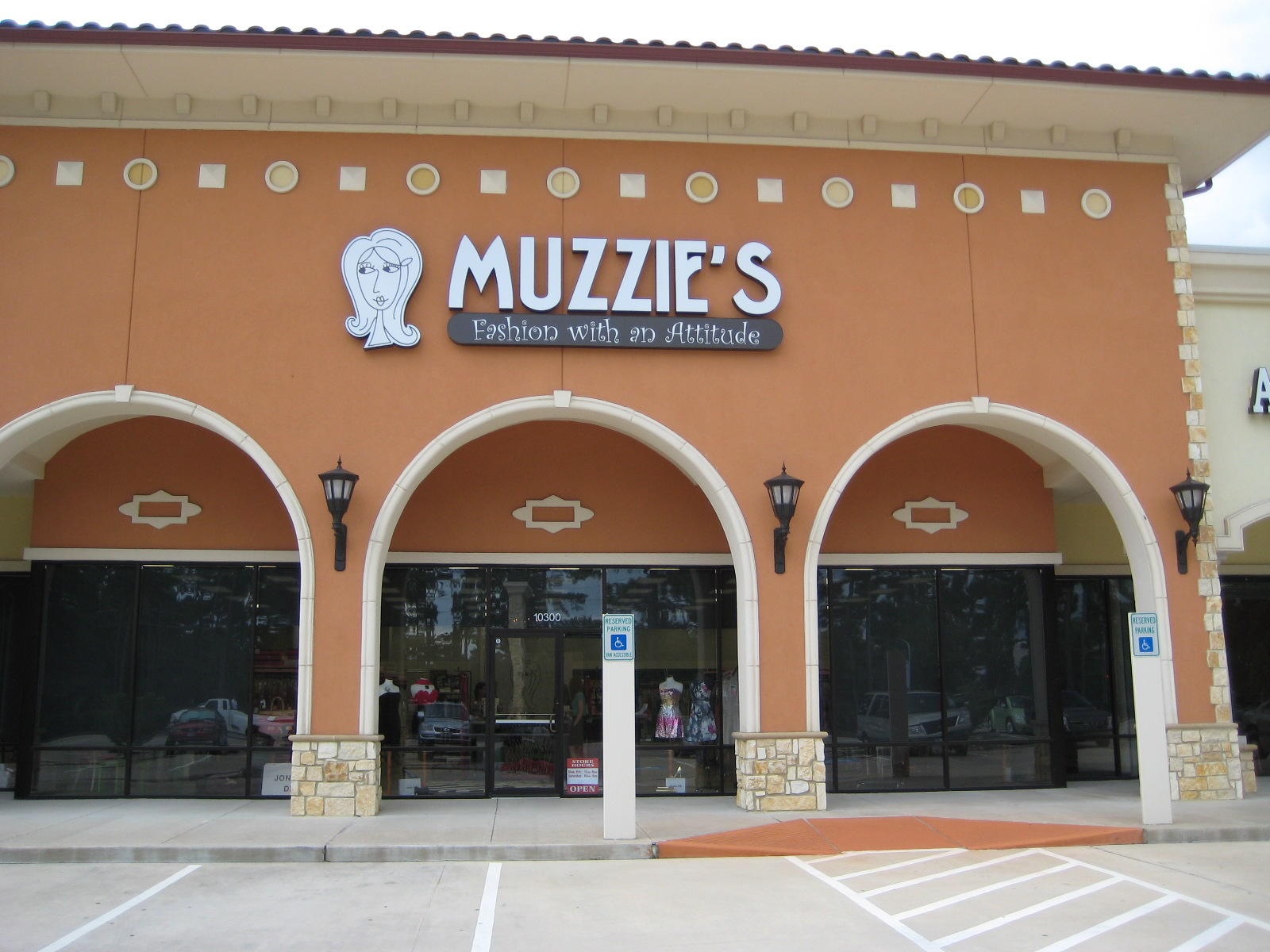 muzzies dress shop